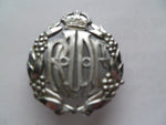 aust ww2 RAAF cap badge  nurse