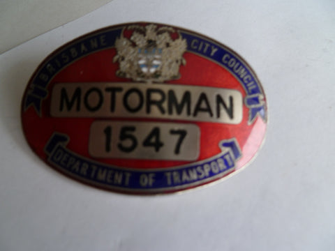 brisbane city corp old tram/bas motorman cap badge #1547 nice enamel etc