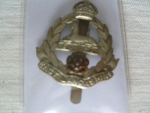 brit army ww2 cap badge east lancs on slider