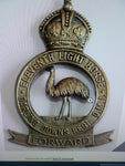 australia 30-42 11th light horse darling downs regt hat badge